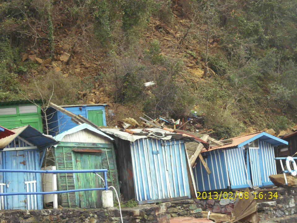 643989_551721891519782_1418928374_n