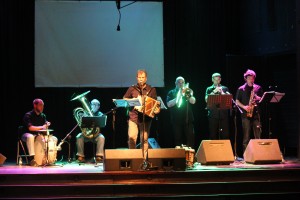 JOSEBA_TAPIA__BERRIAREN_10