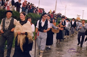 LEATARREN_EGUNA__1977__URT