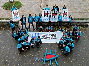 _DENAK_ALA_INOR_EZ__DINAMI