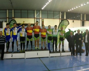 Euskadiko selekzioko txirrindulariak Espainiako Txirrindulari Txapelketako podium gainean
