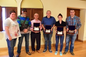 Ezkerretik eskumara: Maite Badiola, Ager Solabarrieta, Jose Aranguena, Eladino Gonzalez, Ioana Osa eta Mikel Iriondo.