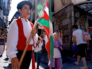 Gure Ametsa dantza taldeko gazteak