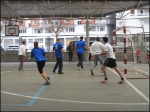 Enekon aldeko futbito txapelketa