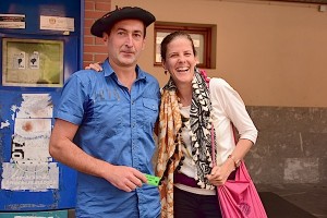 Jose Luis Azpiazu saria jasotzen