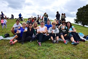 Kuadrillak hamaiketakoa egiten