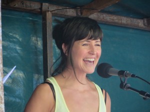 Nerea Foruria irrintzia botatzen