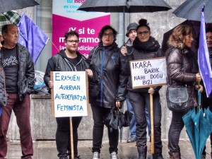 Potxuak Martxanek egindako Women in Black ekintza. Argazkia: Potxuak Martxan