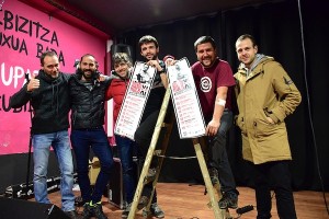 Antolatzaileak Abendurock jaialdirako gonbidapena egiten