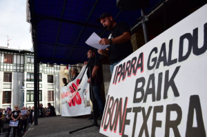 Ondarroan, Ibon Iparragirreren alde egindako manifestazio bat