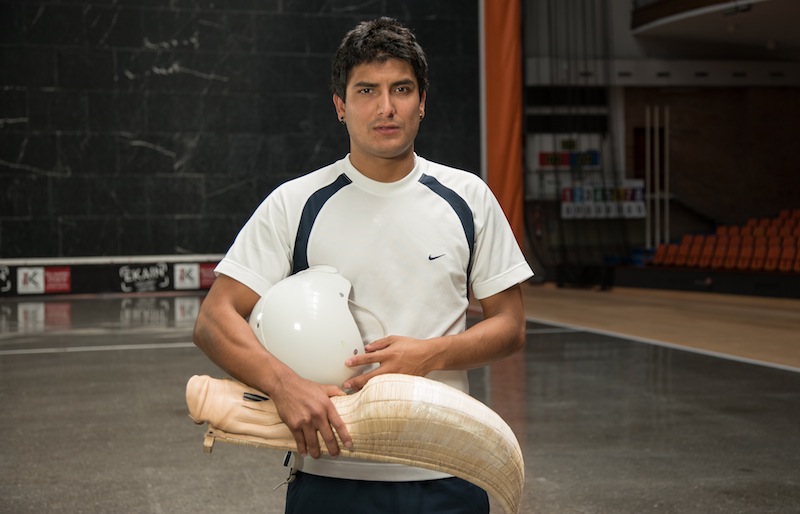 Erik Mendizabal pilotari mutrikuarra. Argazkia: Gernika Jai Alai