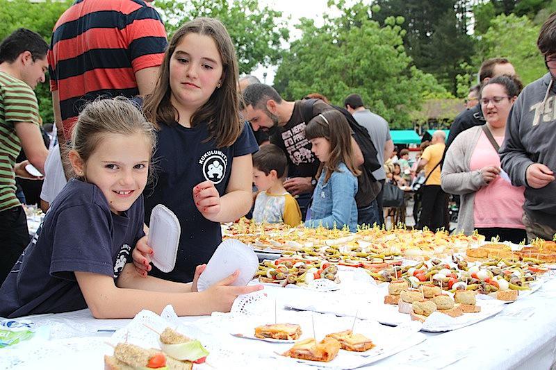 Iazko azoka eguna eta pintxo lehiaketa.