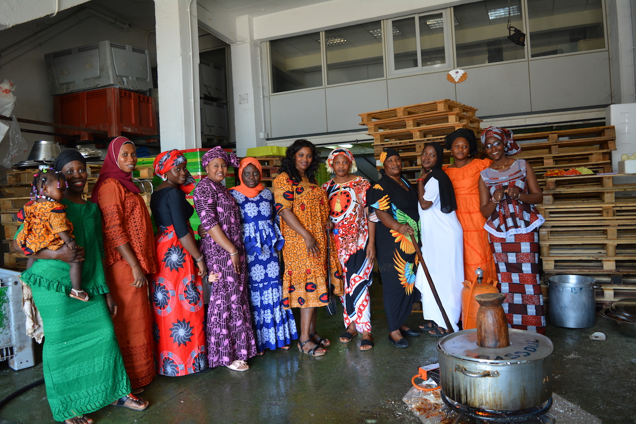 Etxebarria alaitzera dator senegaldarren eta marokoarren jaia
