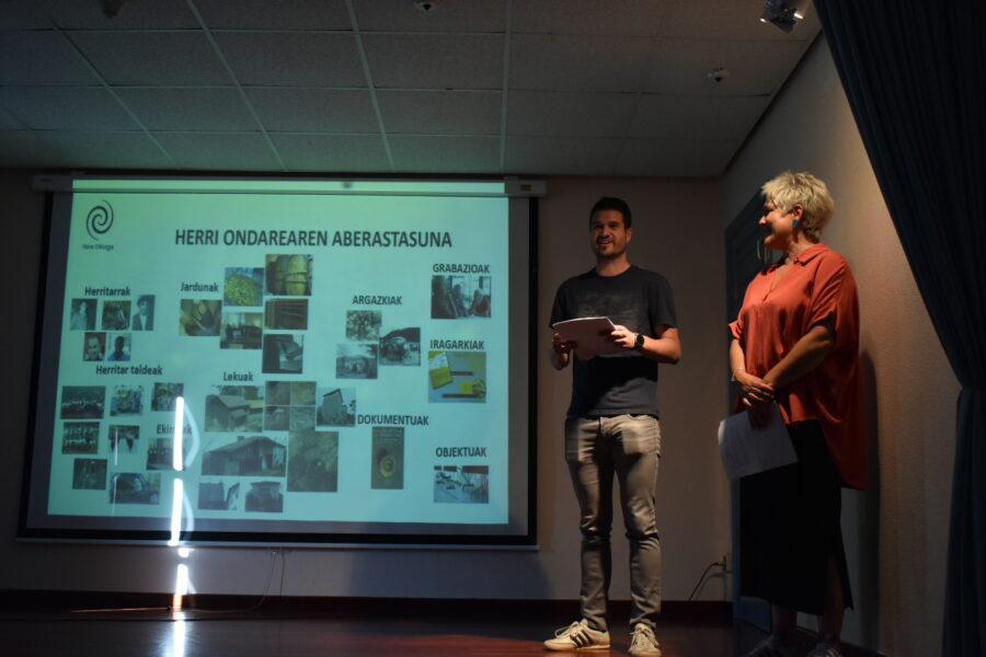 Berriatuko Herri Ondarearen aurkezpen herrikoia (2)