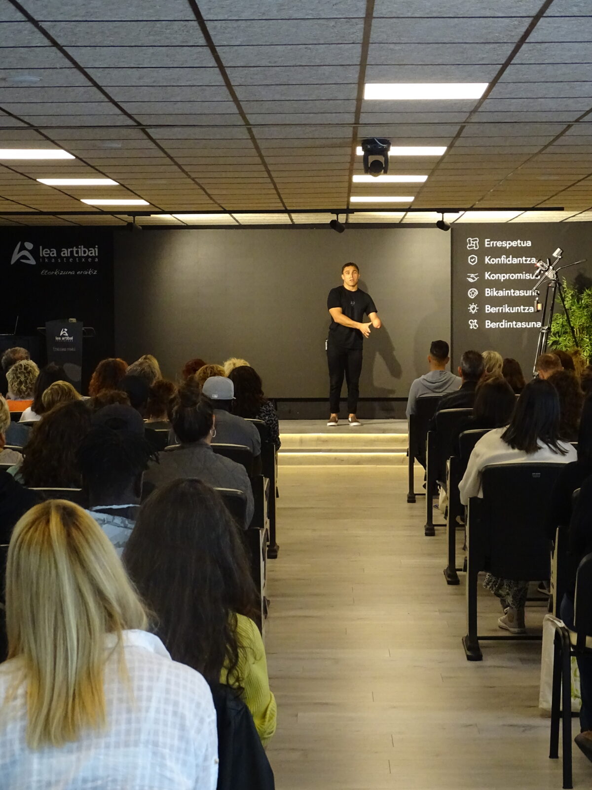 Xabi Osa (Deba) Lea Artibai Ikastetxeko Ilusio Ponpak jardunaldian