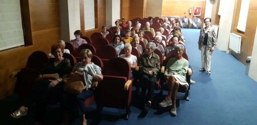 Lekeitio Lagunkoiaren film emanaldia.