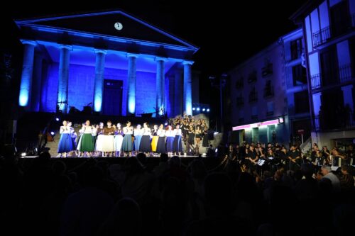 Gure Ametsa dantza taldearen 60. urteurrena