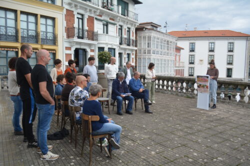 Urriko Azoka Nagusiaren aurkezpena Lekeition