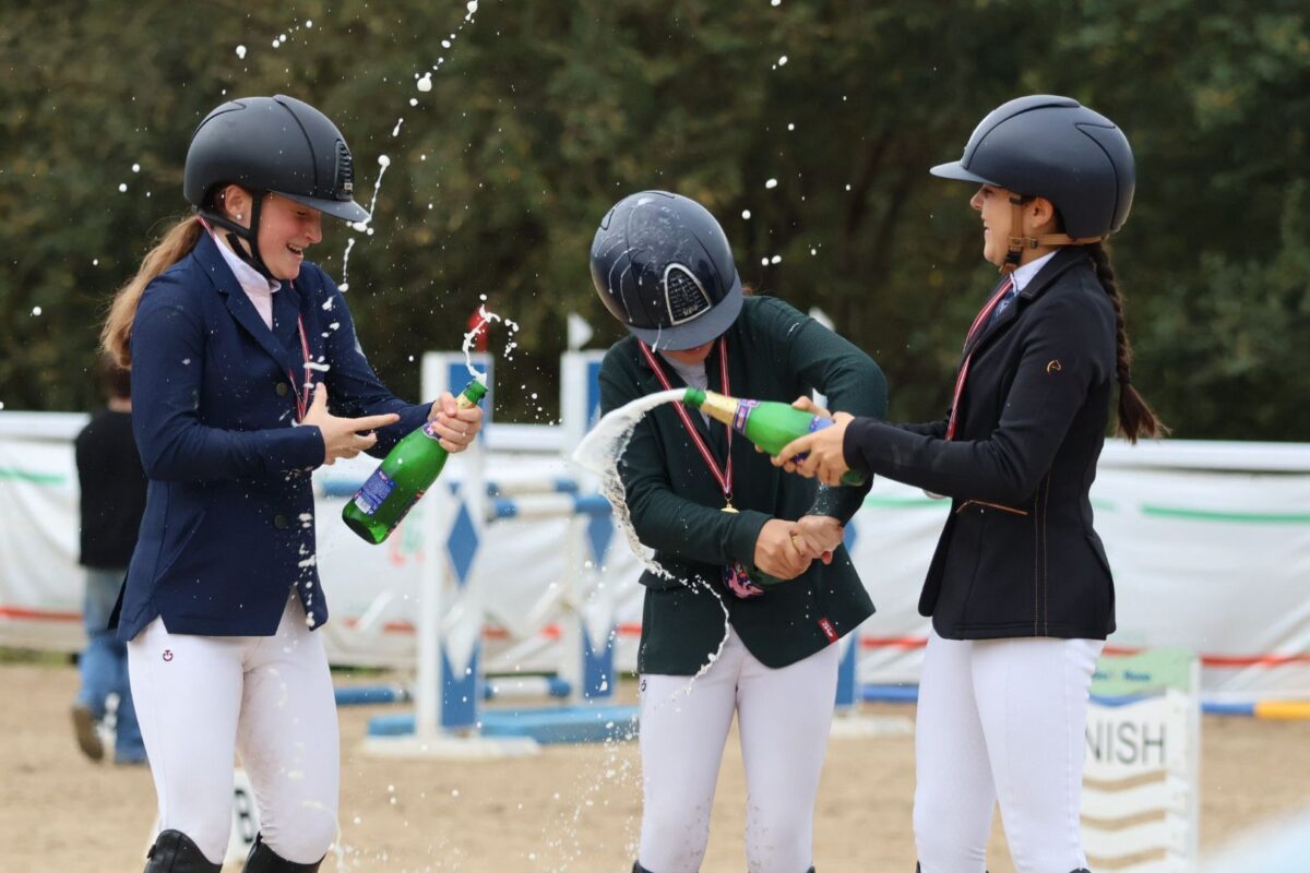 Jaitz Lersundi eta Luana Burgoa Mungian, Euskal Herriko Zaldi Jauzi Txapelketan
