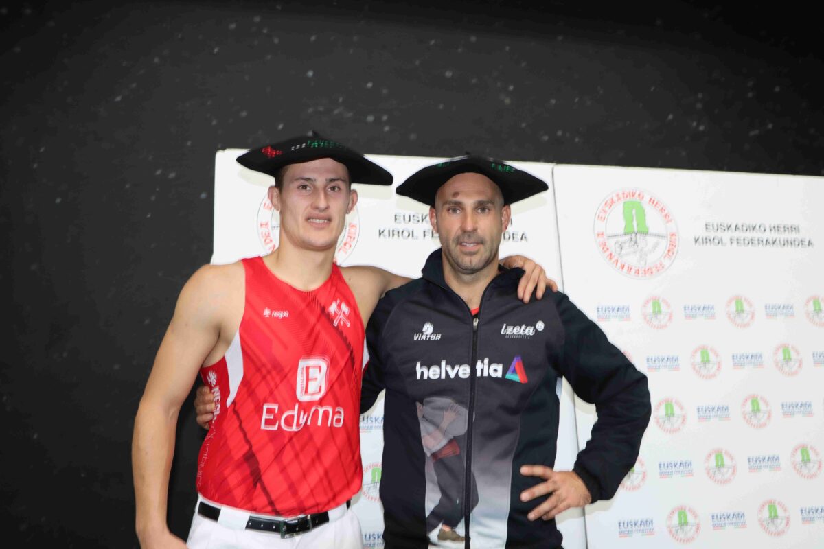 Arkaitz Etxebeste eta Inhar Urruzuno