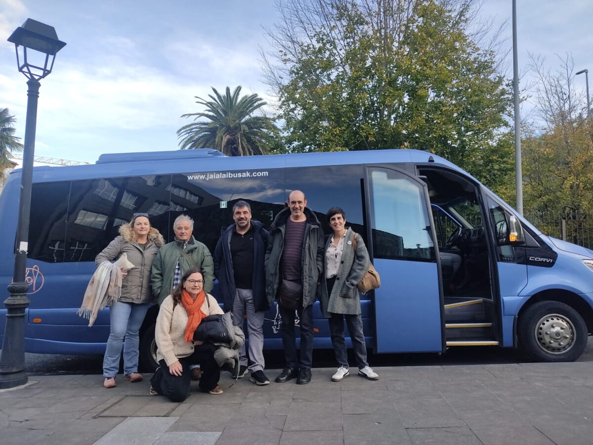 Lea-Artibaiko sei enpresetako ordezkariak Gaztela eta Leonen