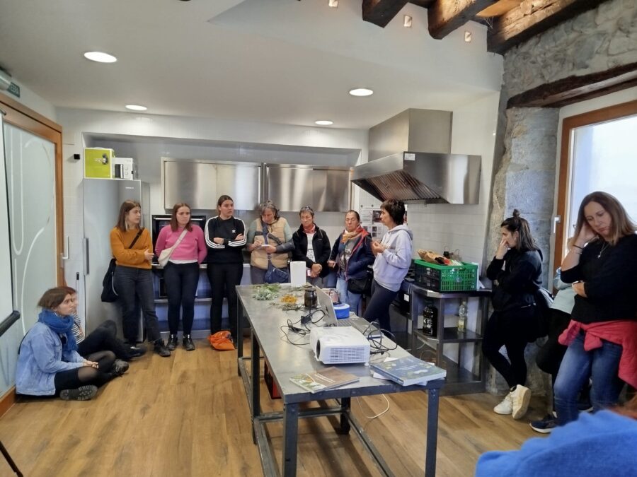 Sendabelarrak ezagutzeko ibilbidea, Titu ba prozesuan.