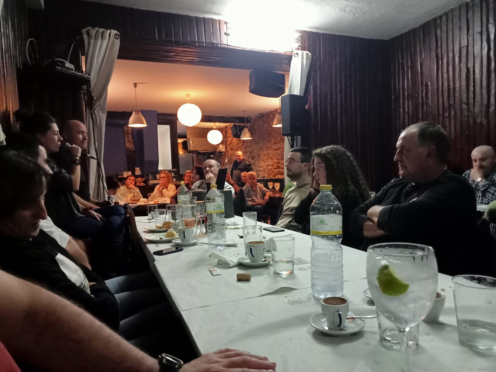 Bertso Txarri Boda ospatuko dute Aulestin