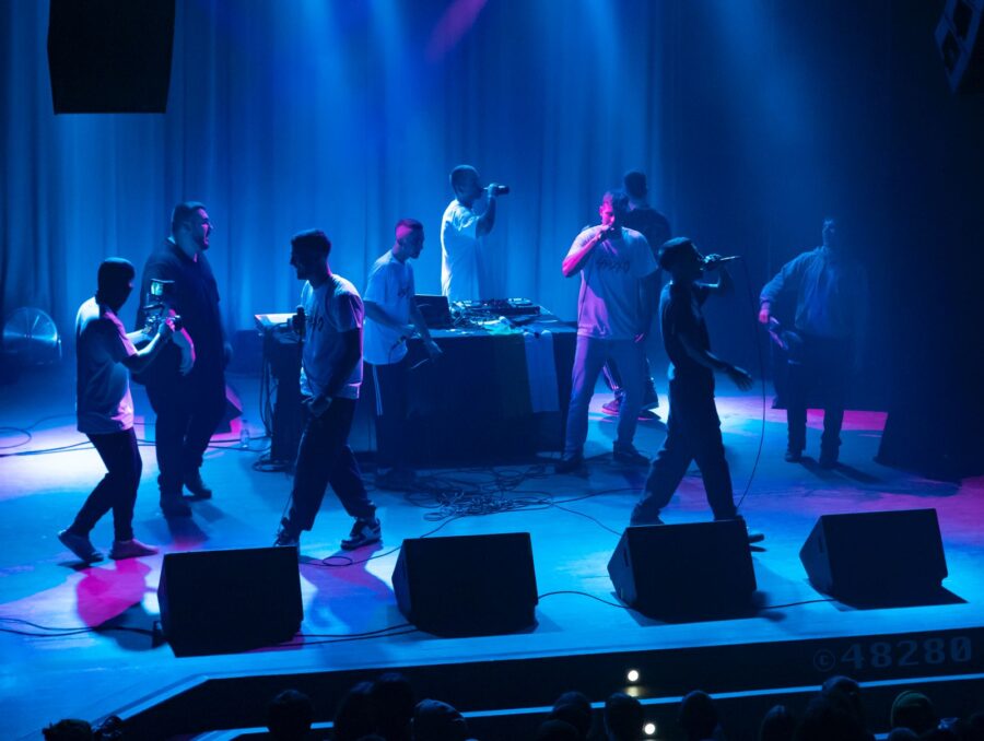 48280 Kafe Antzokian