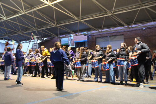 Ondarrutarrak, tanborrada jendetsuan.