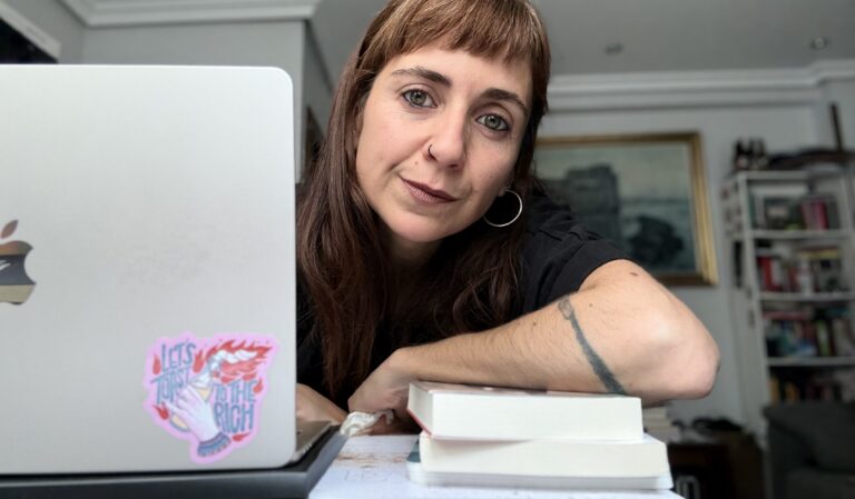 Emakumeak Lerroburura