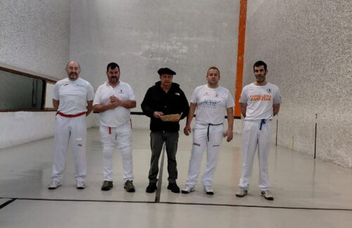 Beteranoen Trinkete Txapelketa. Jaunaren-Telleria eta Apezetxe-Etxezarragaren