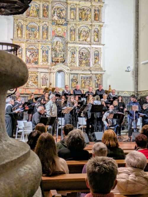 Xemeingo Ahotsak kontzertu zikloa. Xemein Abesbatzaren 50. urteurreneko ekintzak.