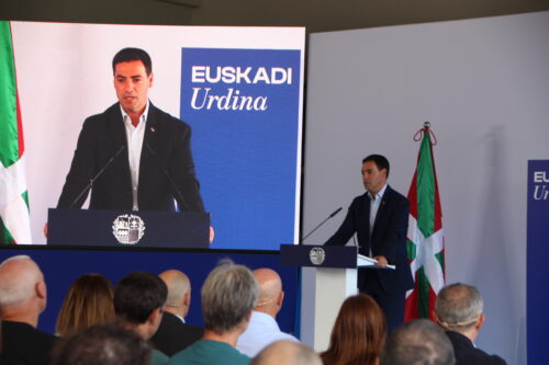 Euskadi Urdina estrategiaren aurkezpena Ondarroan